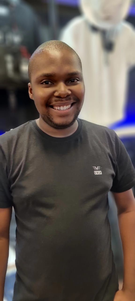 Ngwekazi Trans transport provider in Ezikhalini profile image