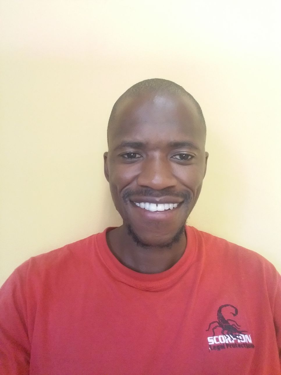 Nomsombuluko Transportation transport provider in Golf View AH profile image